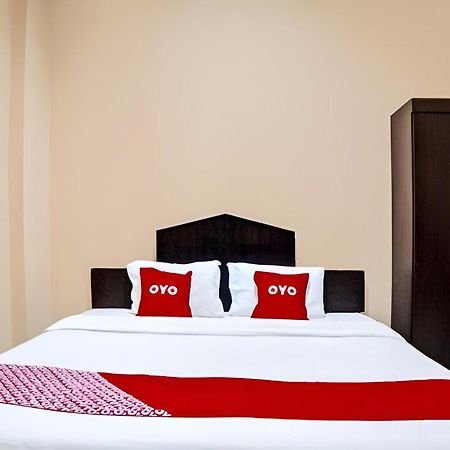 Hotel O Medan City Near Lapangan Benteng Formerly Ralica Residence Exterior foto