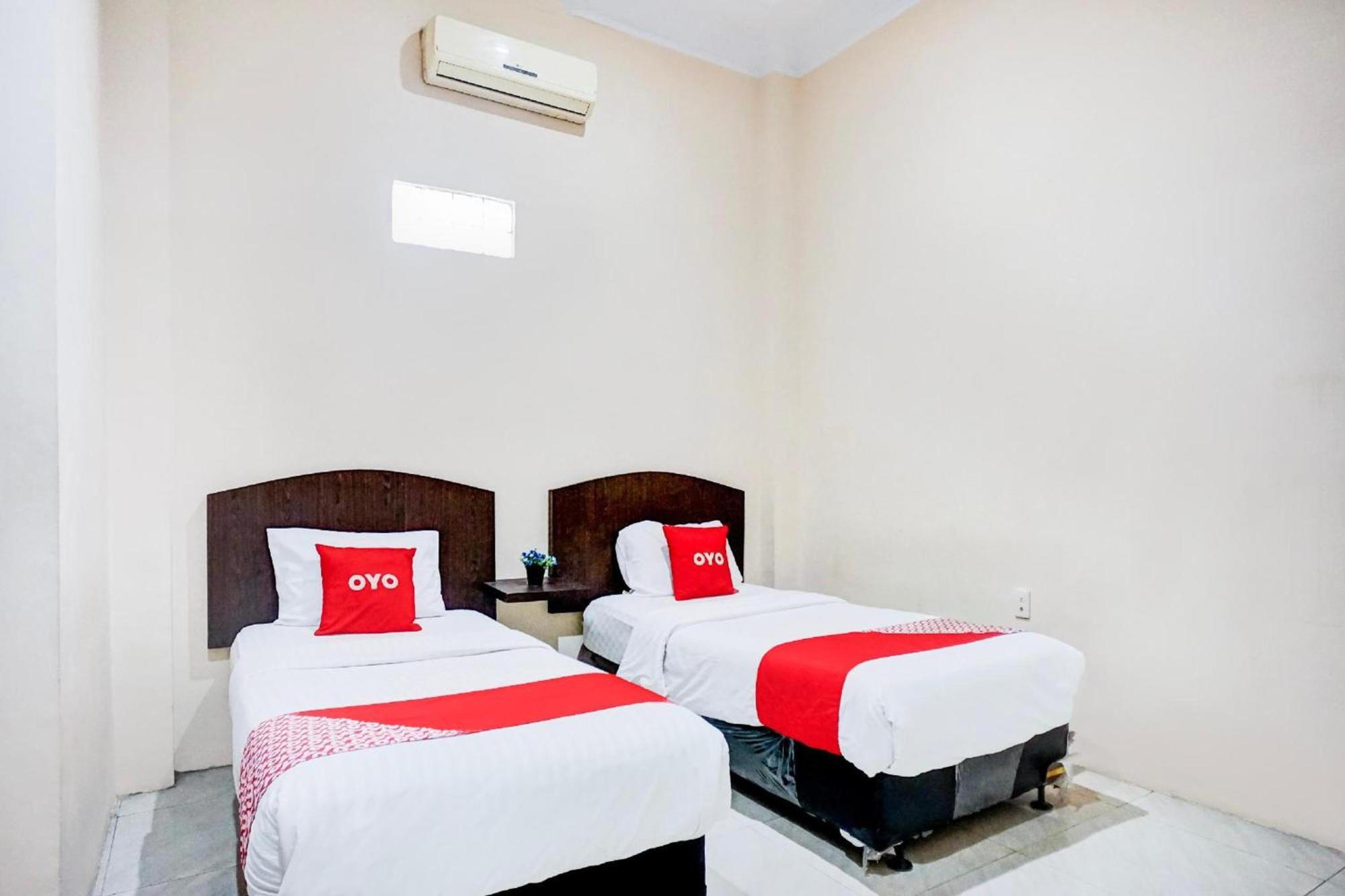 Hotel O Medan City Near Lapangan Benteng Formerly Ralica Residence Exterior foto