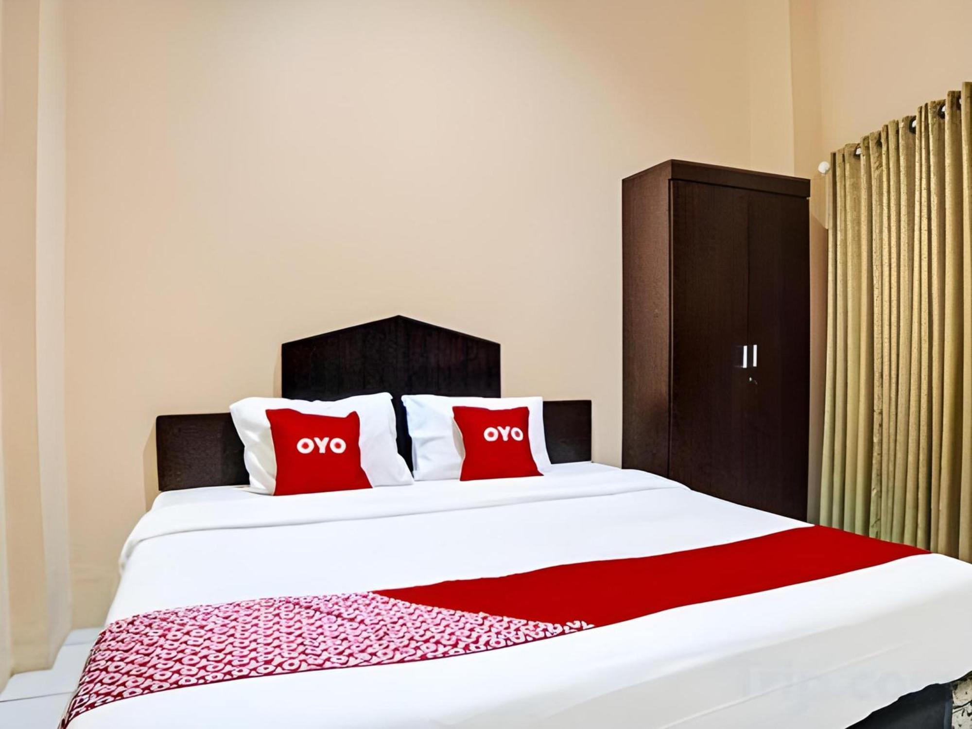 Hotel O Medan City Near Lapangan Benteng Formerly Ralica Residence Exterior foto
