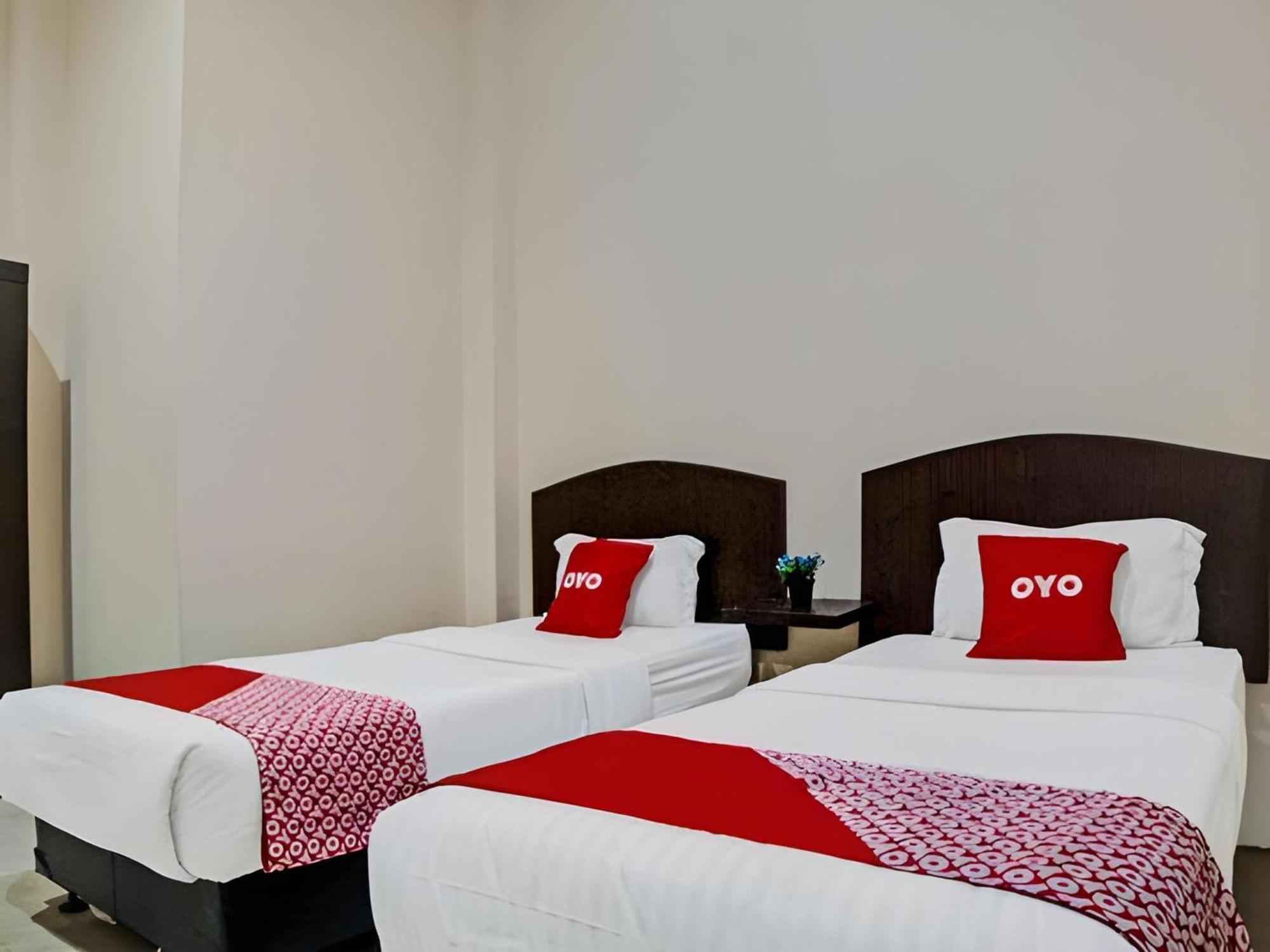 Hotel O Medan City Near Lapangan Benteng Formerly Ralica Residence Exterior foto