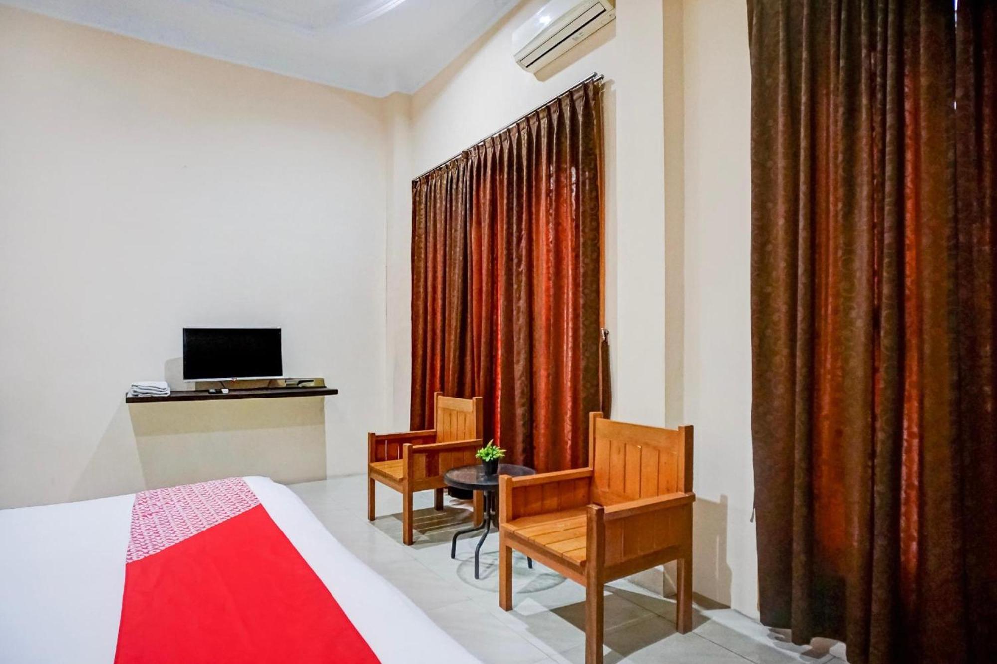 Hotel O Medan City Near Lapangan Benteng Formerly Ralica Residence Exterior foto