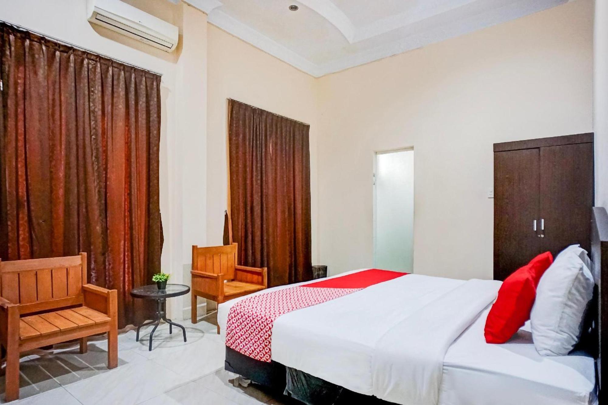 Hotel O Medan City Near Lapangan Benteng Formerly Ralica Residence Exterior foto