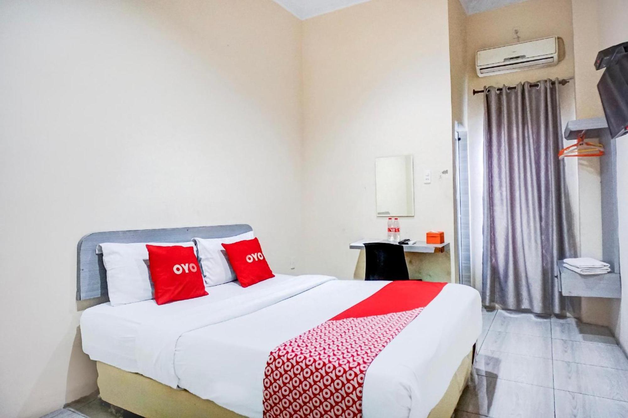 Hotel O Medan City Near Lapangan Benteng Formerly Ralica Residence Exterior foto